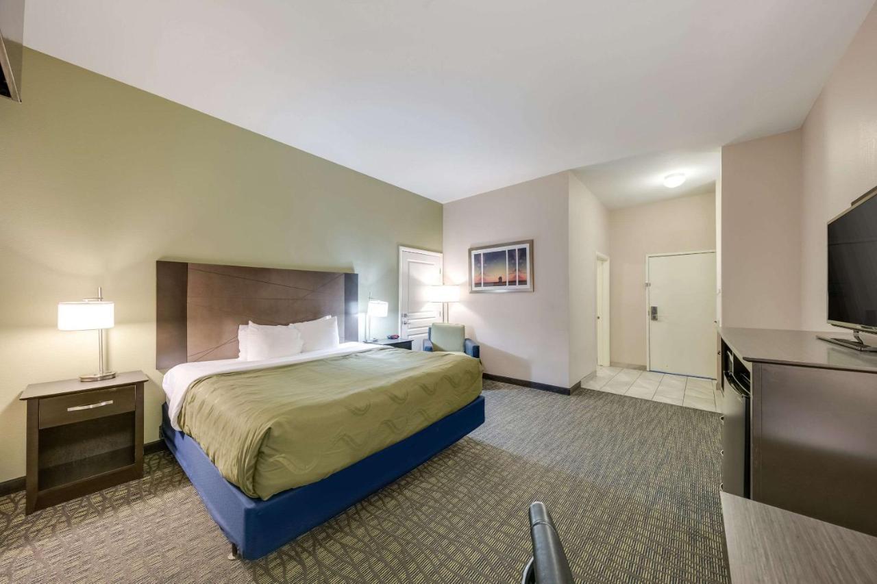 ארדמור Quality Inn & Suites מראה חיצוני תמונה