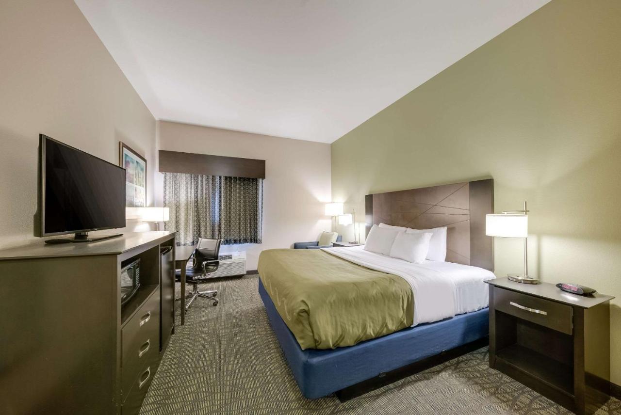 ארדמור Quality Inn & Suites מראה חיצוני תמונה
