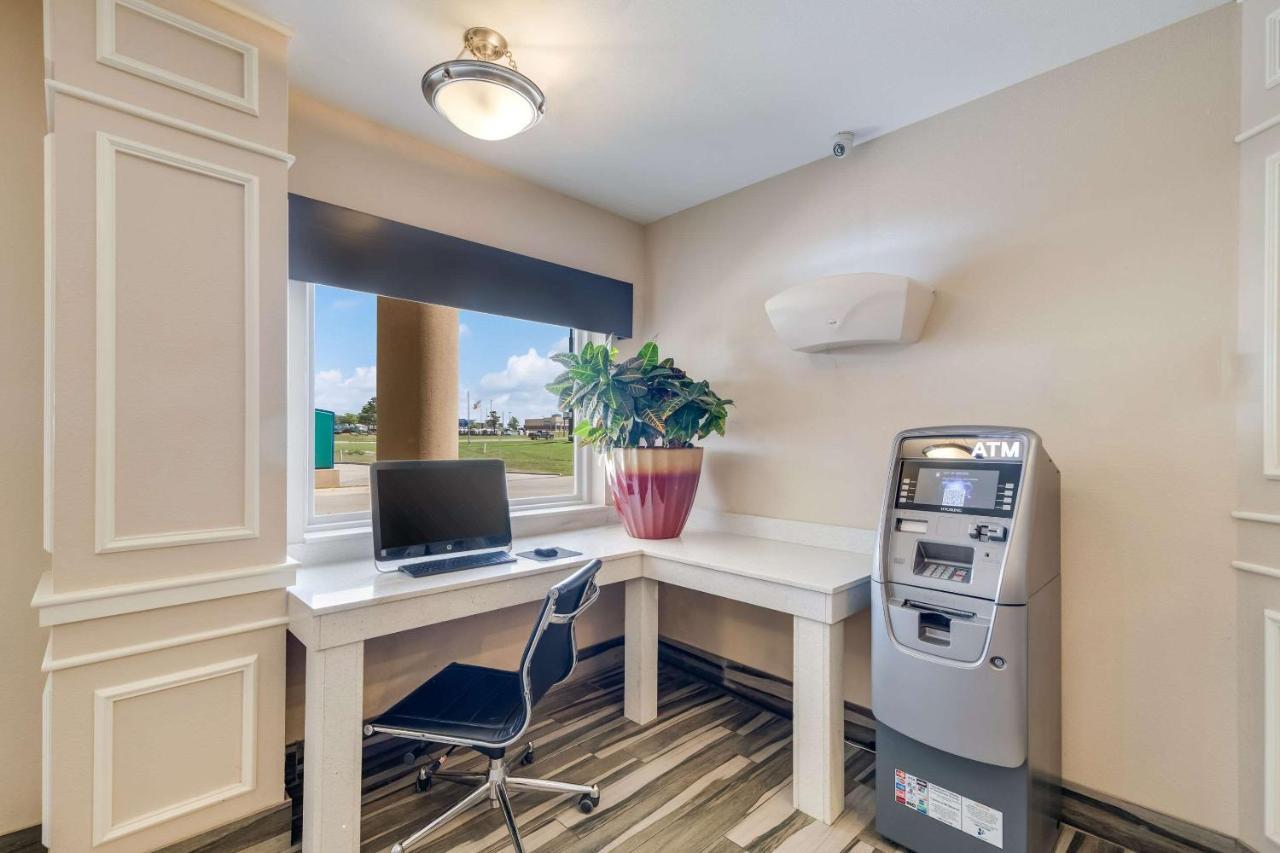 ארדמור Quality Inn & Suites מראה חיצוני תמונה