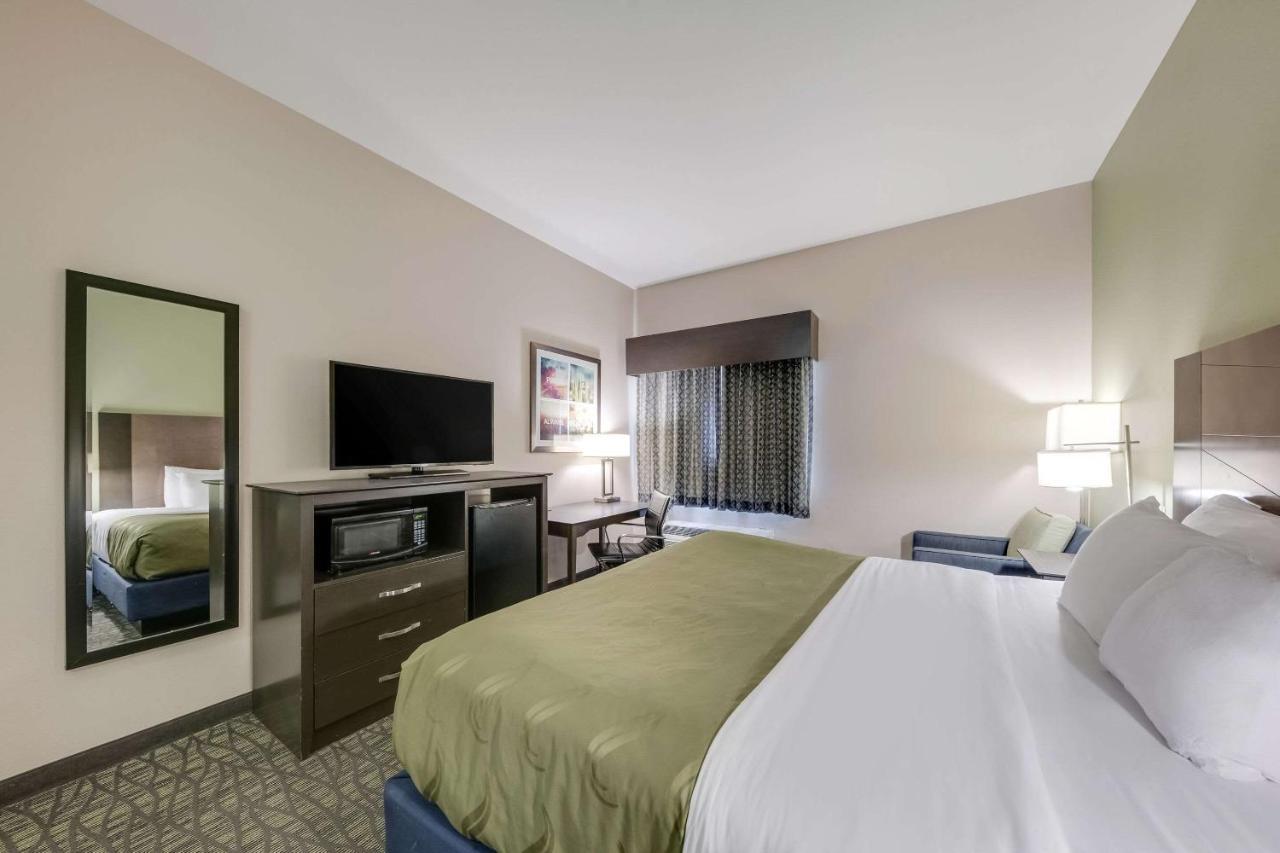 ארדמור Quality Inn & Suites מראה חיצוני תמונה