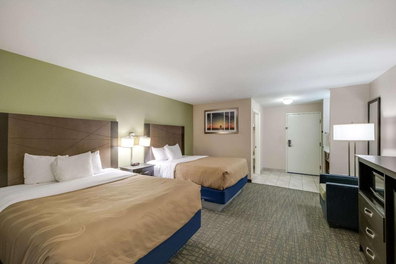 ארדמור Quality Inn & Suites מראה חיצוני תמונה